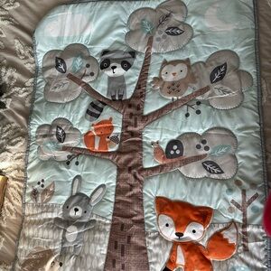 Bedroom Originals lambs & Ivy Woodland Friends 4 piece nursery quilt sheet set